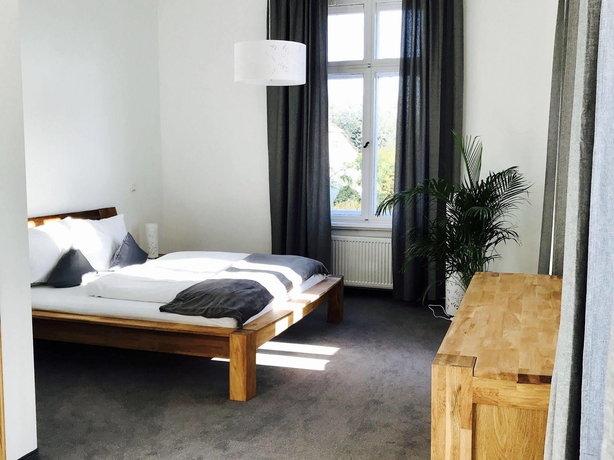 Dein Gutshof Hotel&Ferienwohnungen Görlitz Exterior foto