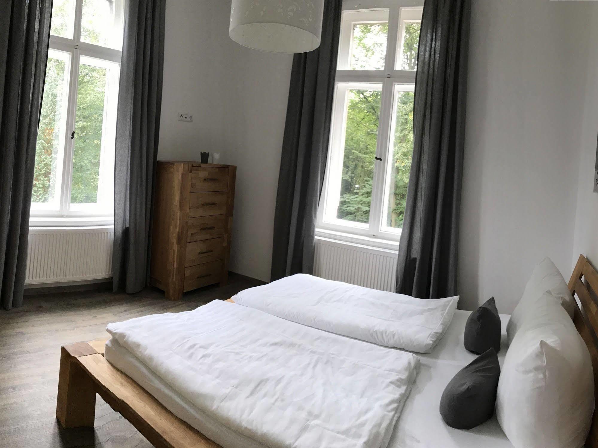 Dein Gutshof Hotel&Ferienwohnungen Görlitz Exterior foto